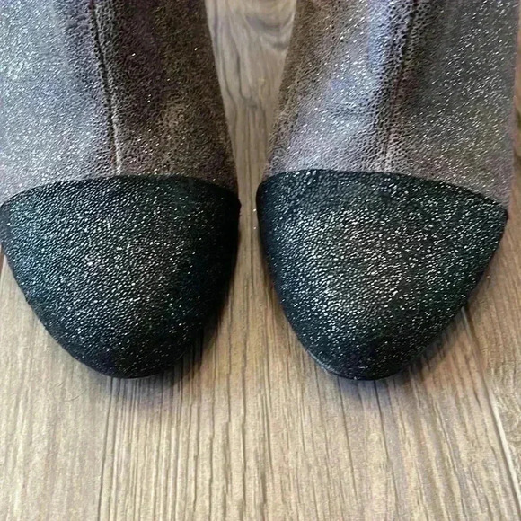 Vince Camuto Leather Black, Gray, and Silver Sparkling  Booties | Size 8.5 - Picture 10 of 13